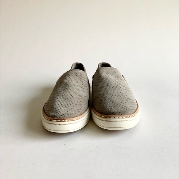 UGG Grey Suede Cream Leather Low Top Sneakers size 8 - Picture 10 of 15